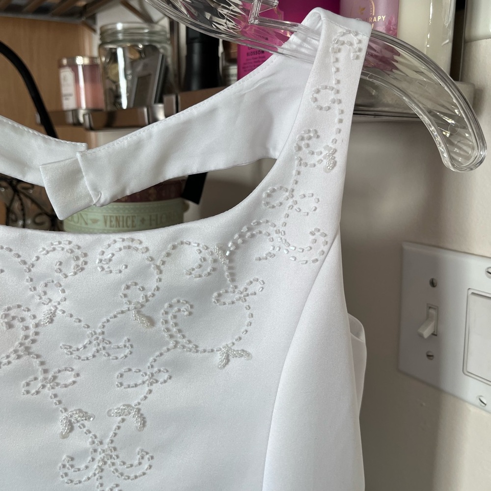 π€ Romantic Bridals Preloved Wedding Gown Vintage-Inspired - Picture 6 of 16